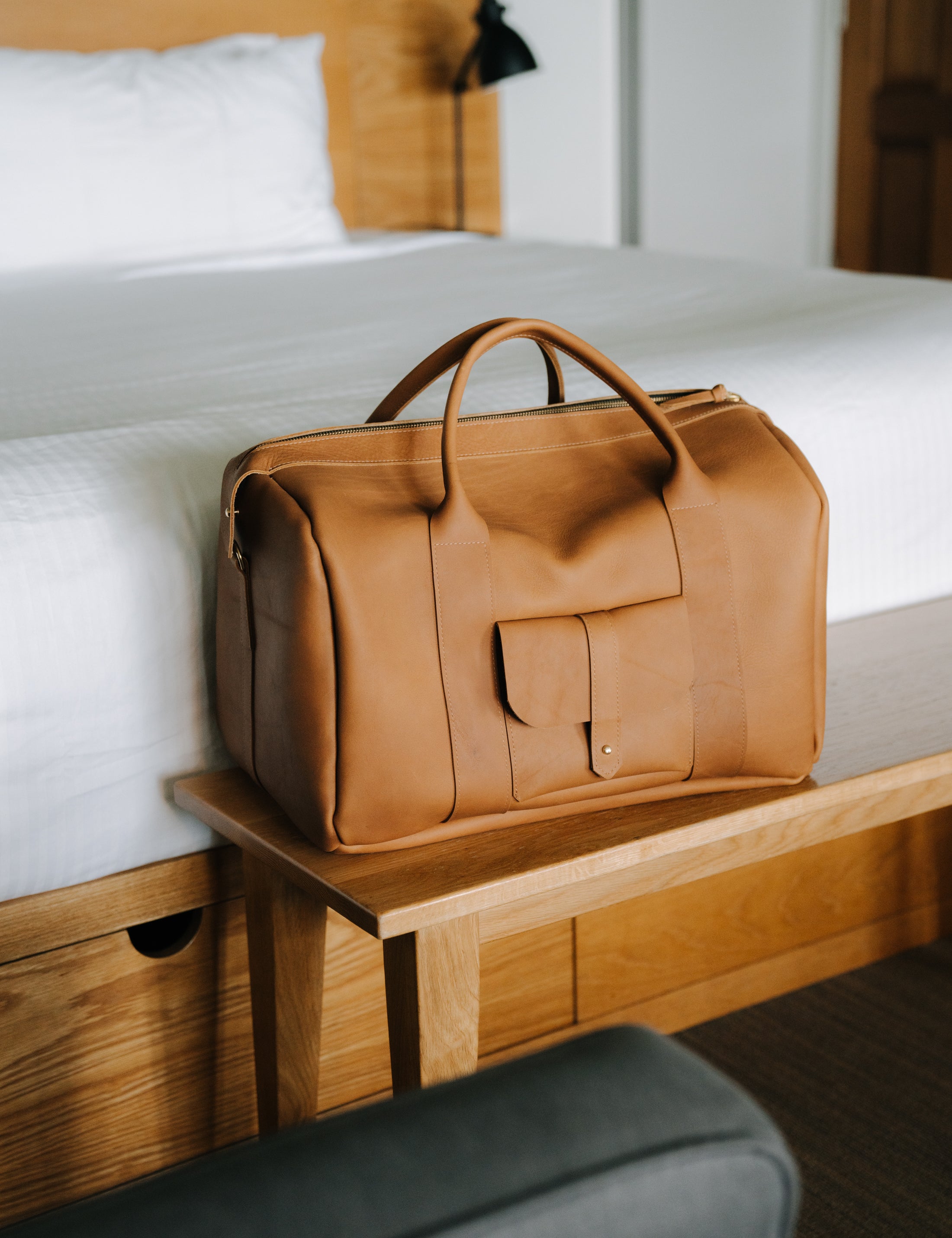 FROM CRAFTSMANSHIP TO MATERIAL: WHY LEATHER BAGS ARE WORTH THE INVESTMENT
