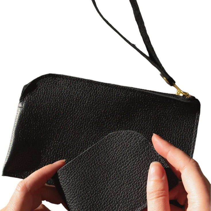 OBJECTS AND ACCESSORIES