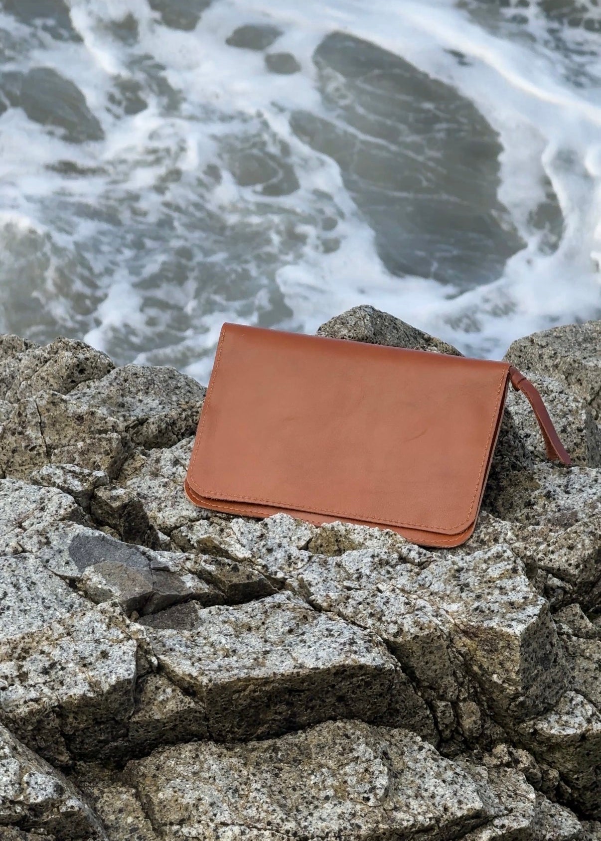 IVY LEATHER CLUTCH WALLET | CARAMEL Leather Bag - handcrafted by Market Canvas Leather in Tofino, BC, Canada
