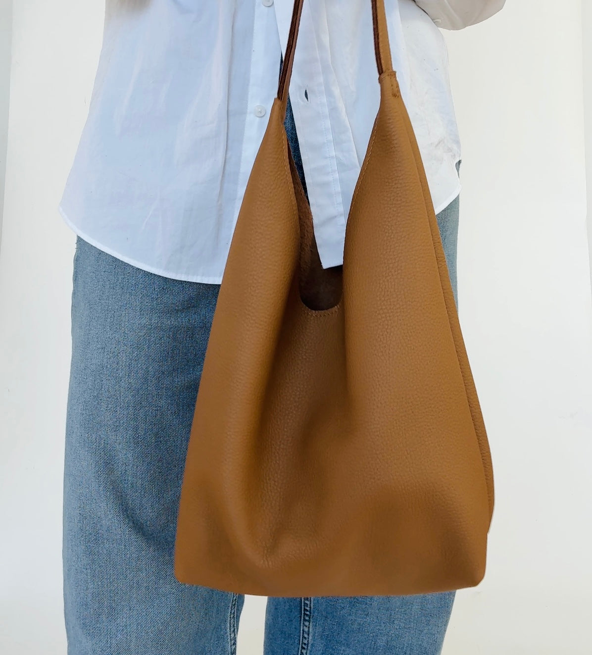 BRUNA SHOULDER BAG | LATTE Leather Bag - handcrafted by Market Canvas Leather in Tofino, BC, Canada