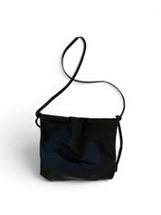 ODDITIES HENNI TOTE | NOIR SAMPLE Leather Bag - handcrafted by Market Canvas Leather in Tofino, BC, Canada