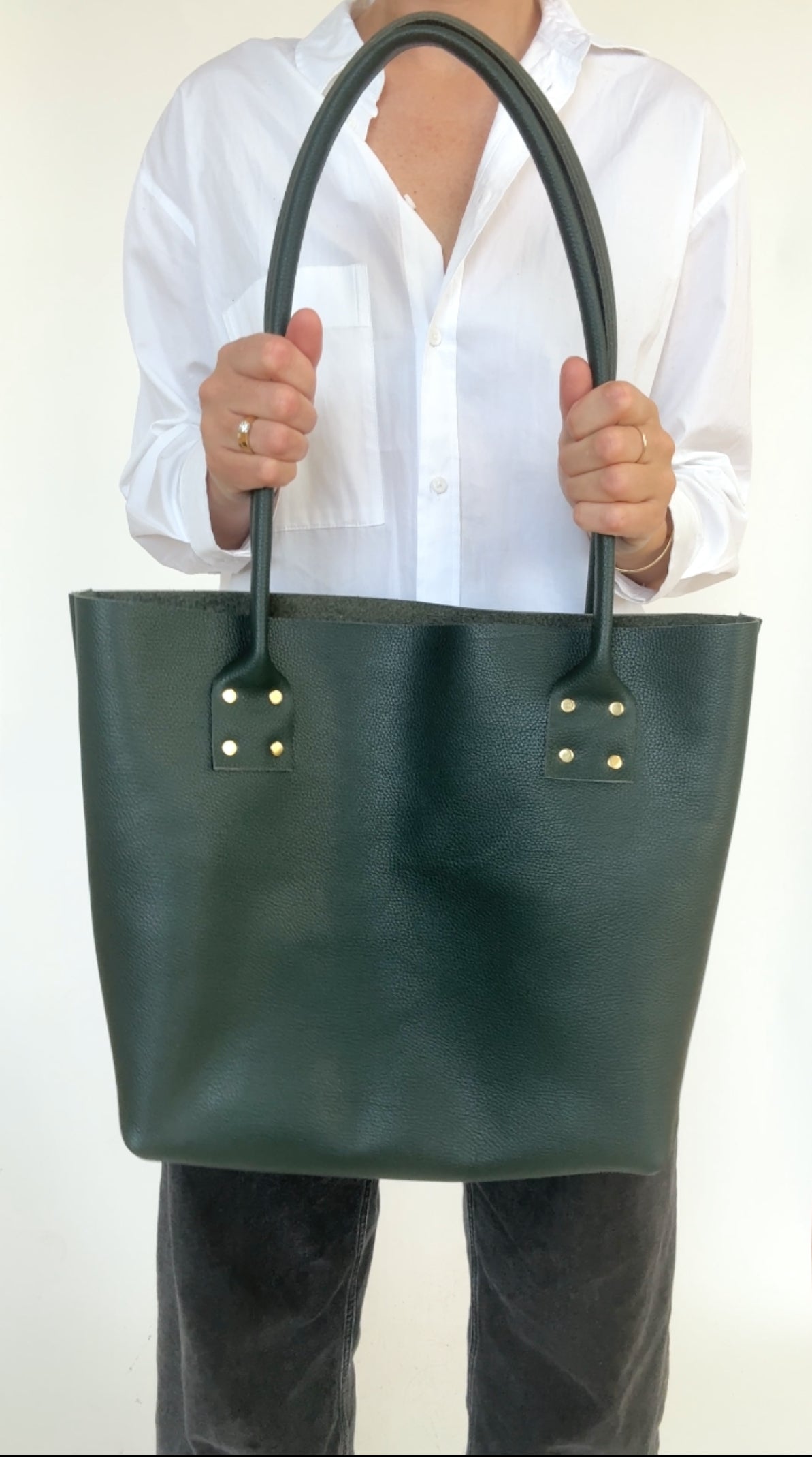 MOORE REFINED TOTE | KALE Leather Bag - handcrafted by Market Canvas Leather in Tofino, BC, Canada