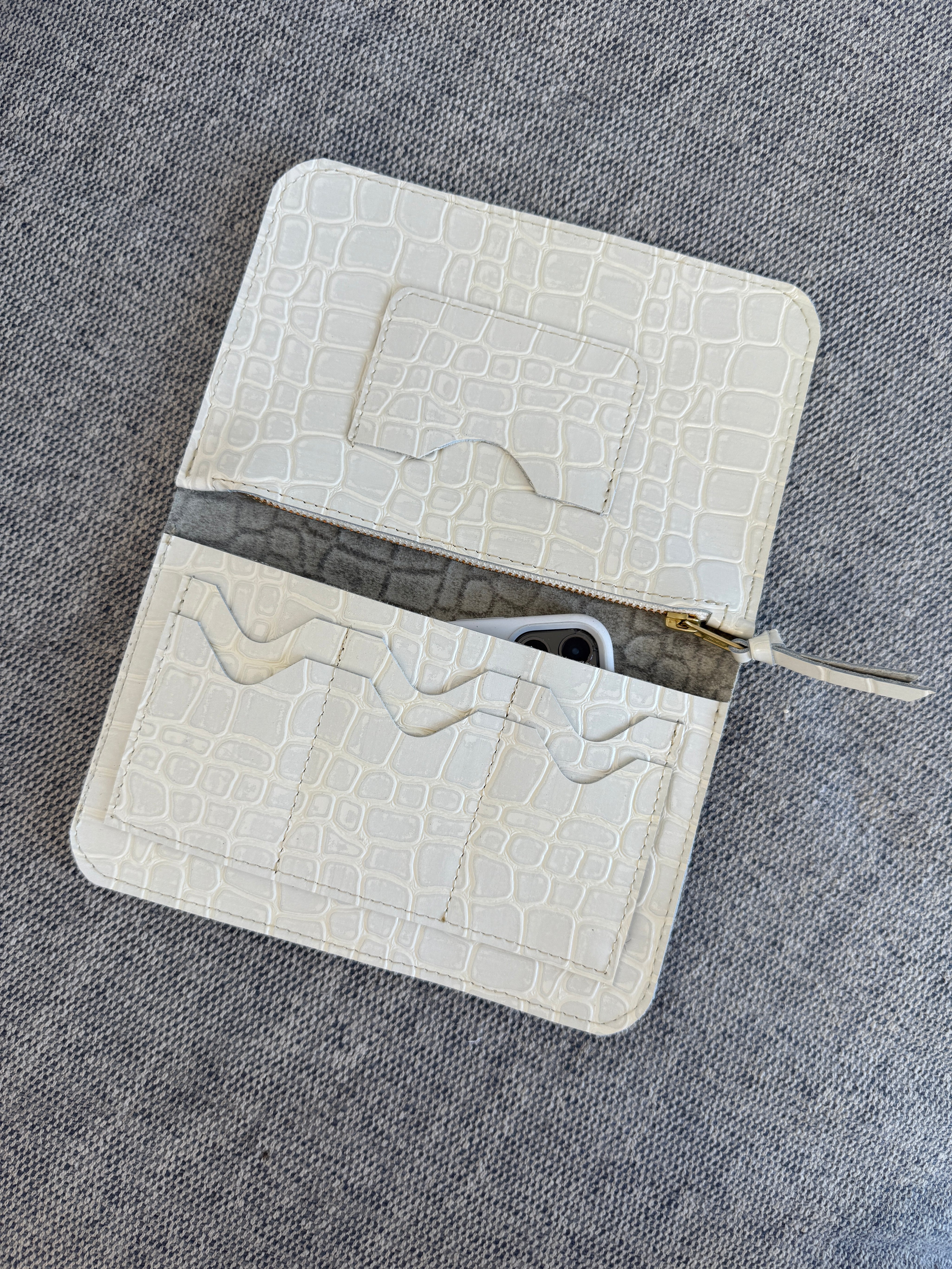 IVY LEATHER CLUTCH WALLET | CREAM CROC Leather Bag - handcrafted by Market Canvas Leather in Tofino, BC, Canada